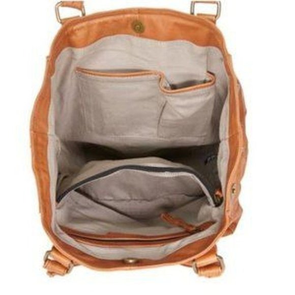 DAY & MOOD NOVA LEATHER TOTE - Cognac - Picture 2 of 6